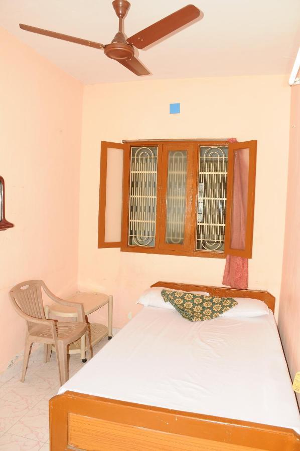 Arunachala Ramana Home Tiruvannamalai Luaran gambar
